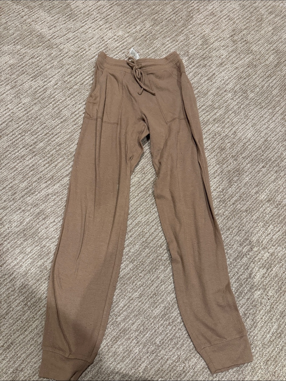 ALO Yoga Drawstring Track Joggers